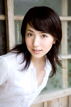 女儿情歌曲原唱